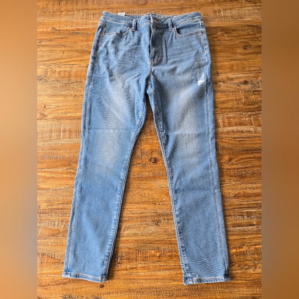 NWT AE Next Level Super High-Waisted Jegging